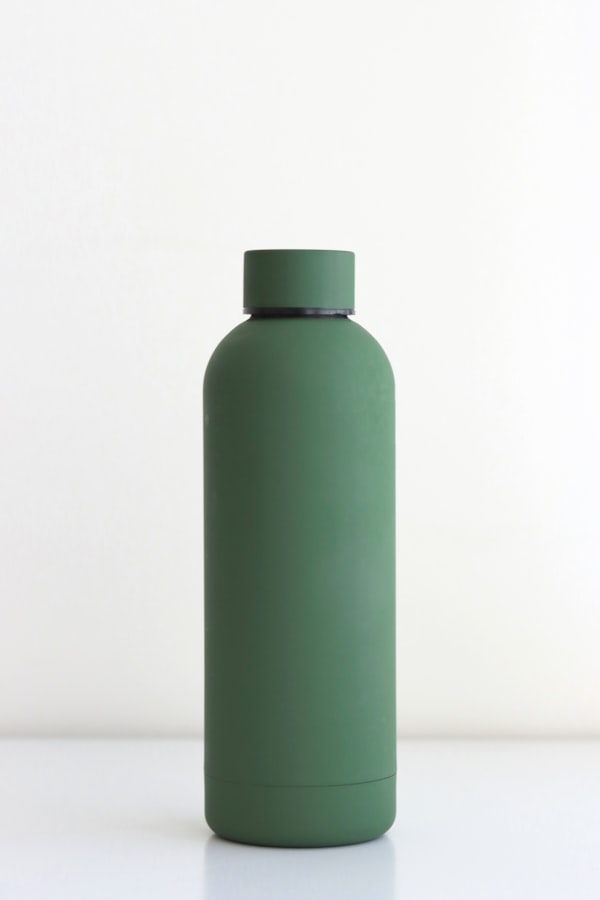 Insulated steel bottle